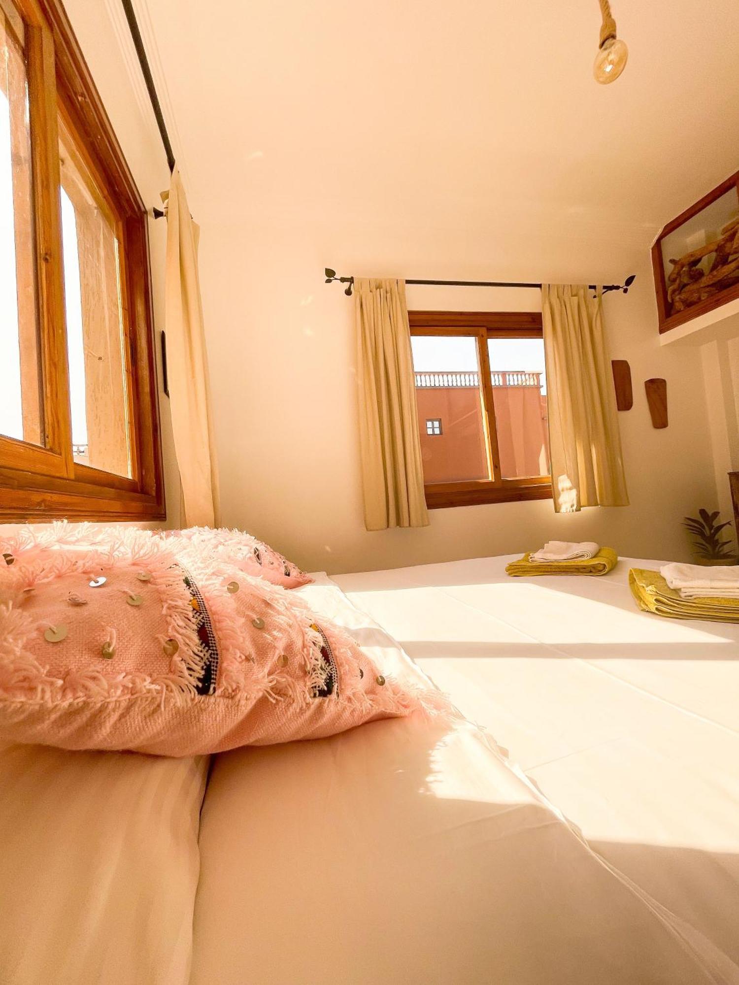 Cli Surf House Morocco Hotel Tamraght Exterior photo